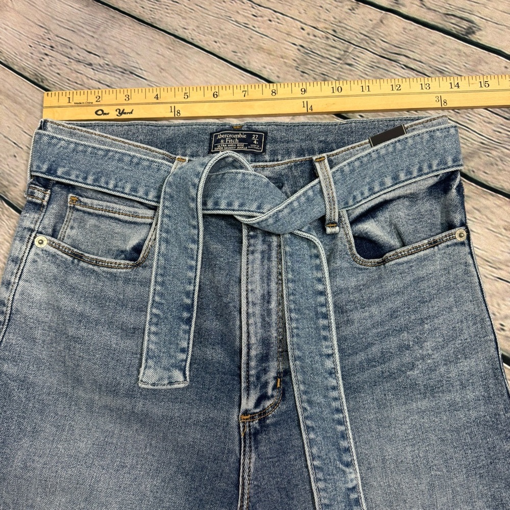 Abercrombie & Fitch NWT Ultra High Rise Super Skinny Ankle Jeans Tie Belt Size 4 - Picture 4 of 8